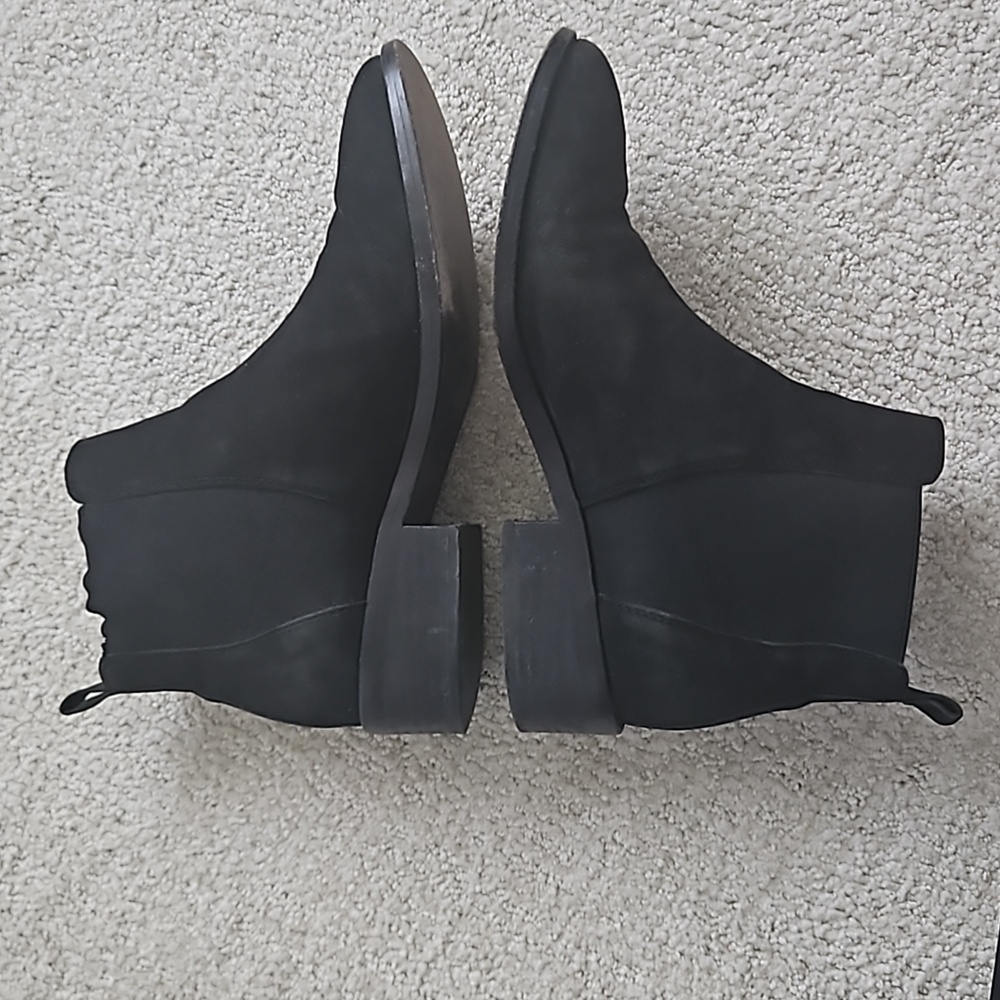 Eileen Fisher booties, 9